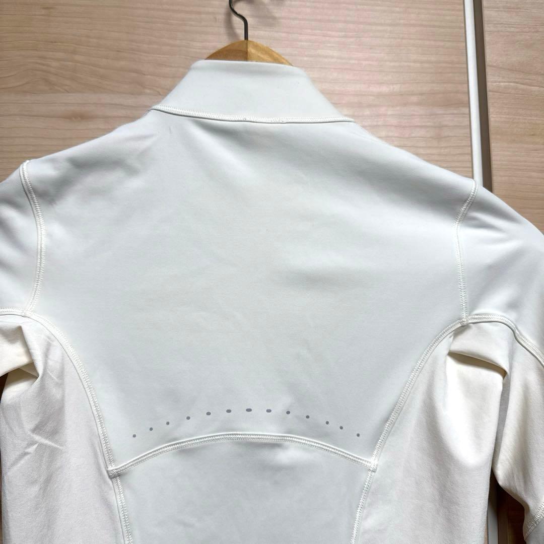 極美品　ルルレモン　ランニング　ジャケット　サイズ2