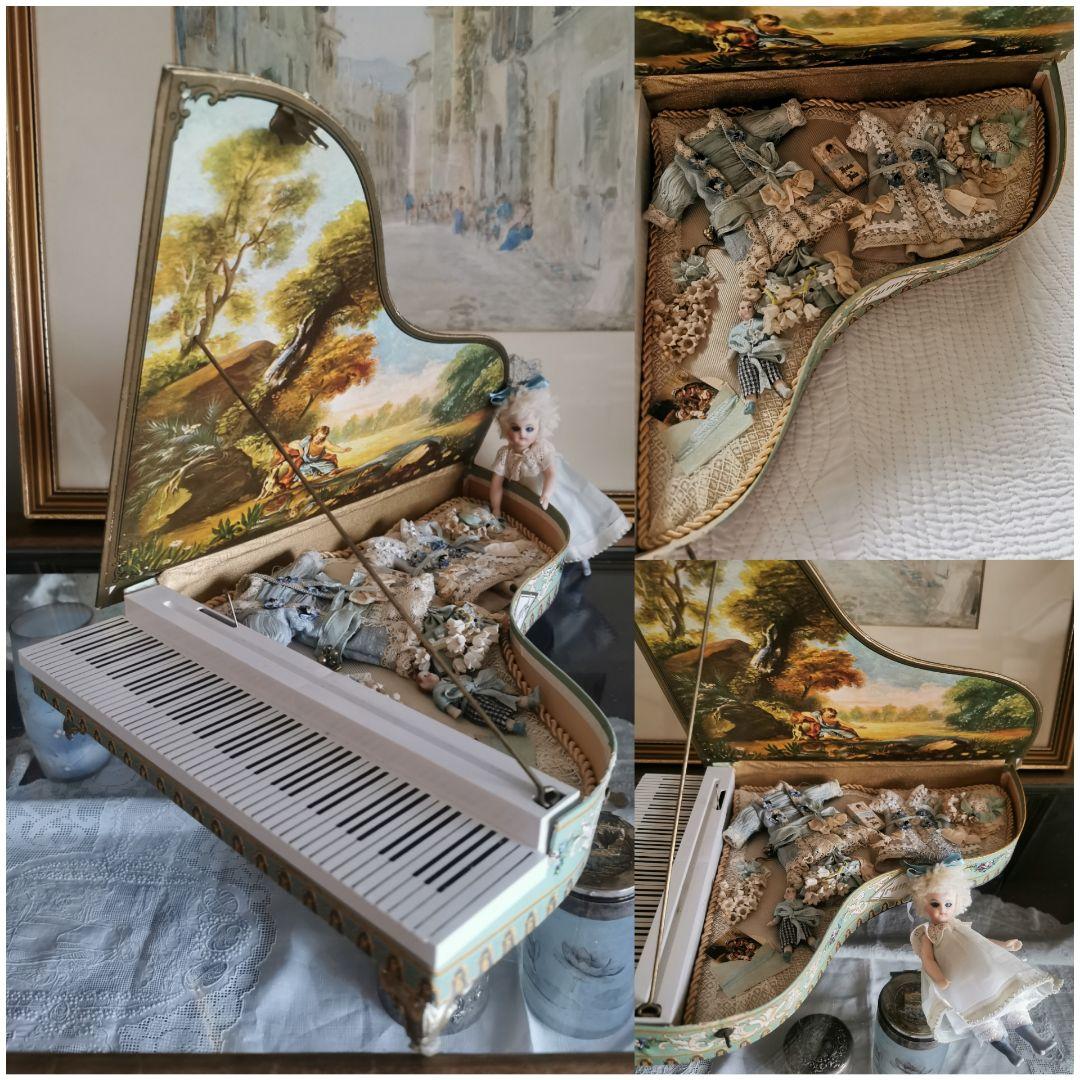 アンティーク ビスクドール ピアノ型オルゴール♬ クローゼットプレゼンテーション