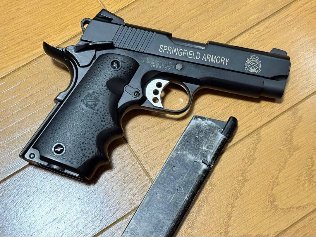 東京マルイ V10ULTRA COMPACT ガスブローバック GBB V10