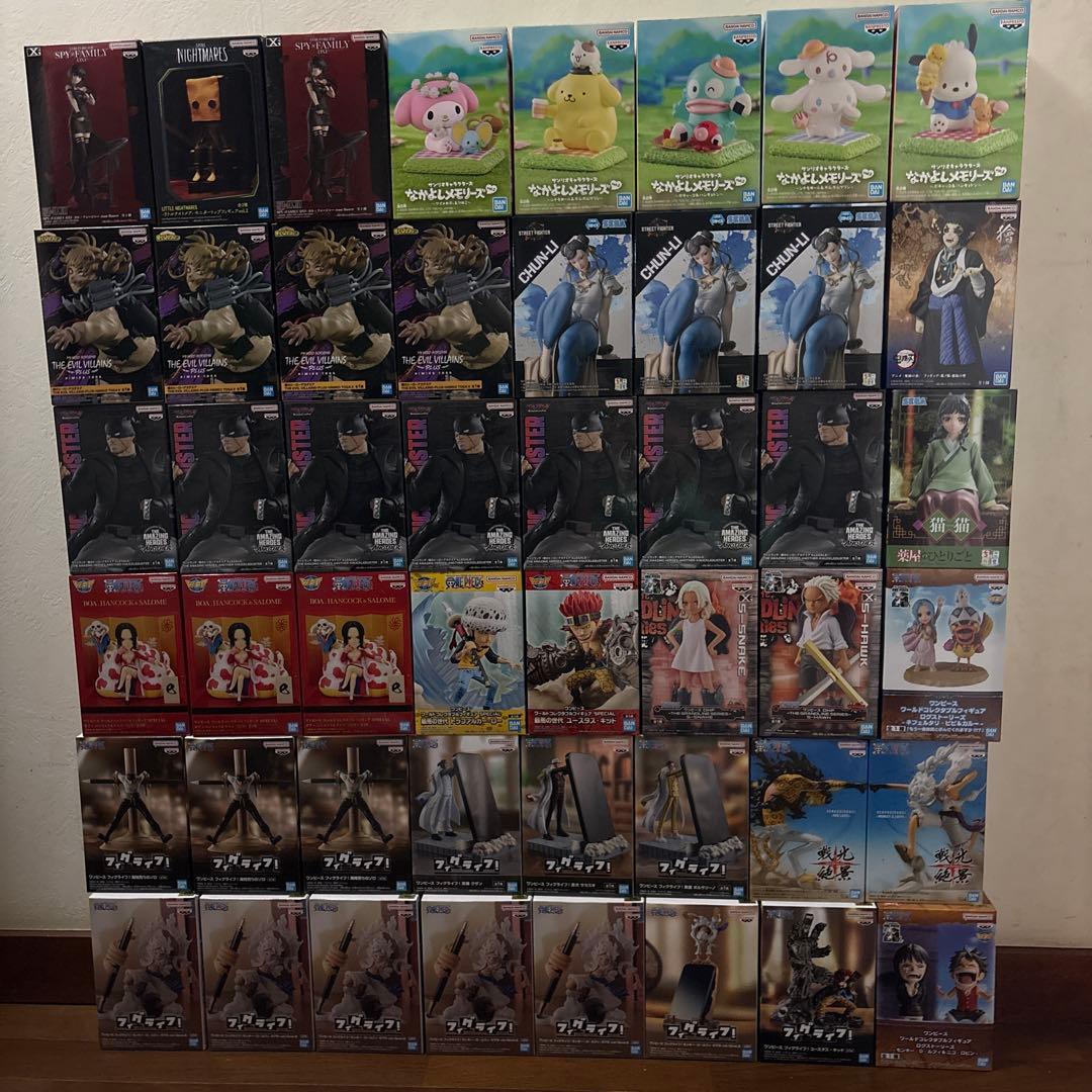 フィギュアセット　ワンピース　猫猫　鬼滅の刃　モノ　ヨルフォージャーなど48個