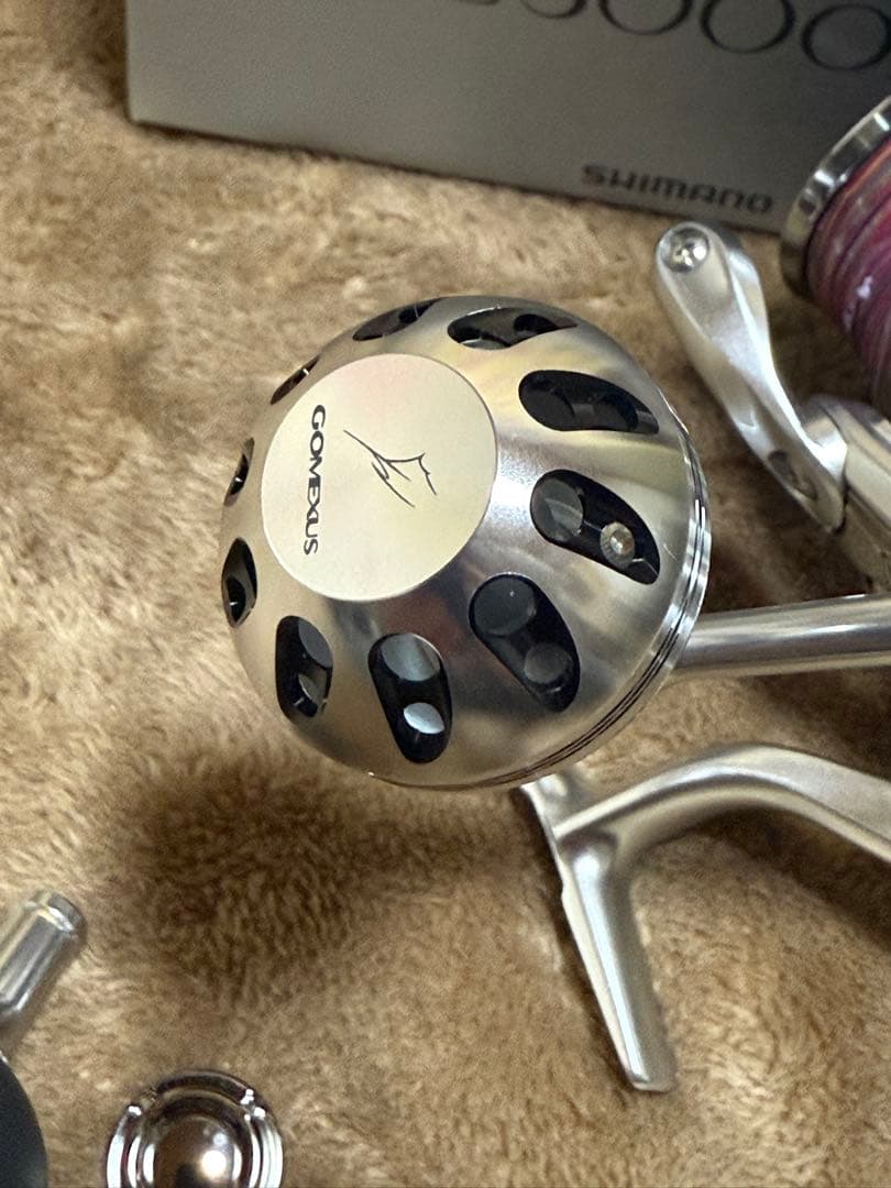美品SHIMANO C5000XG ゴメクサス　23ストラディック