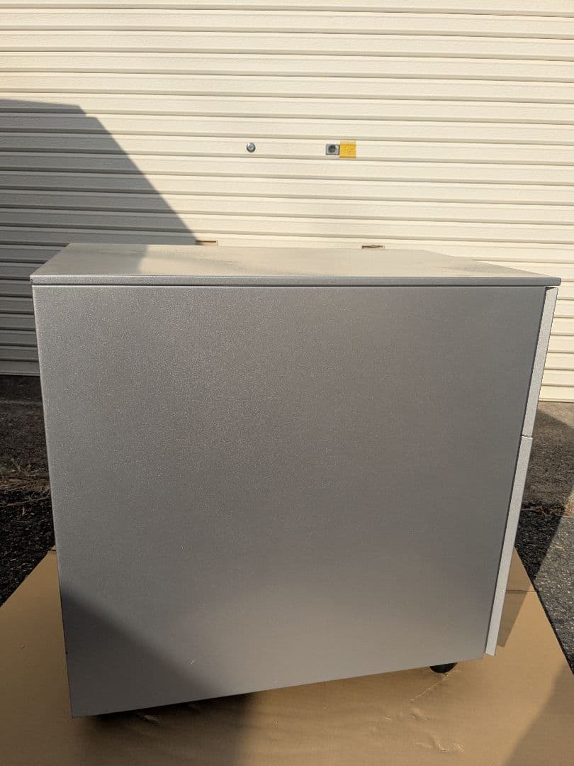 カッシーナ ドロアー デスクワゴン キャスター