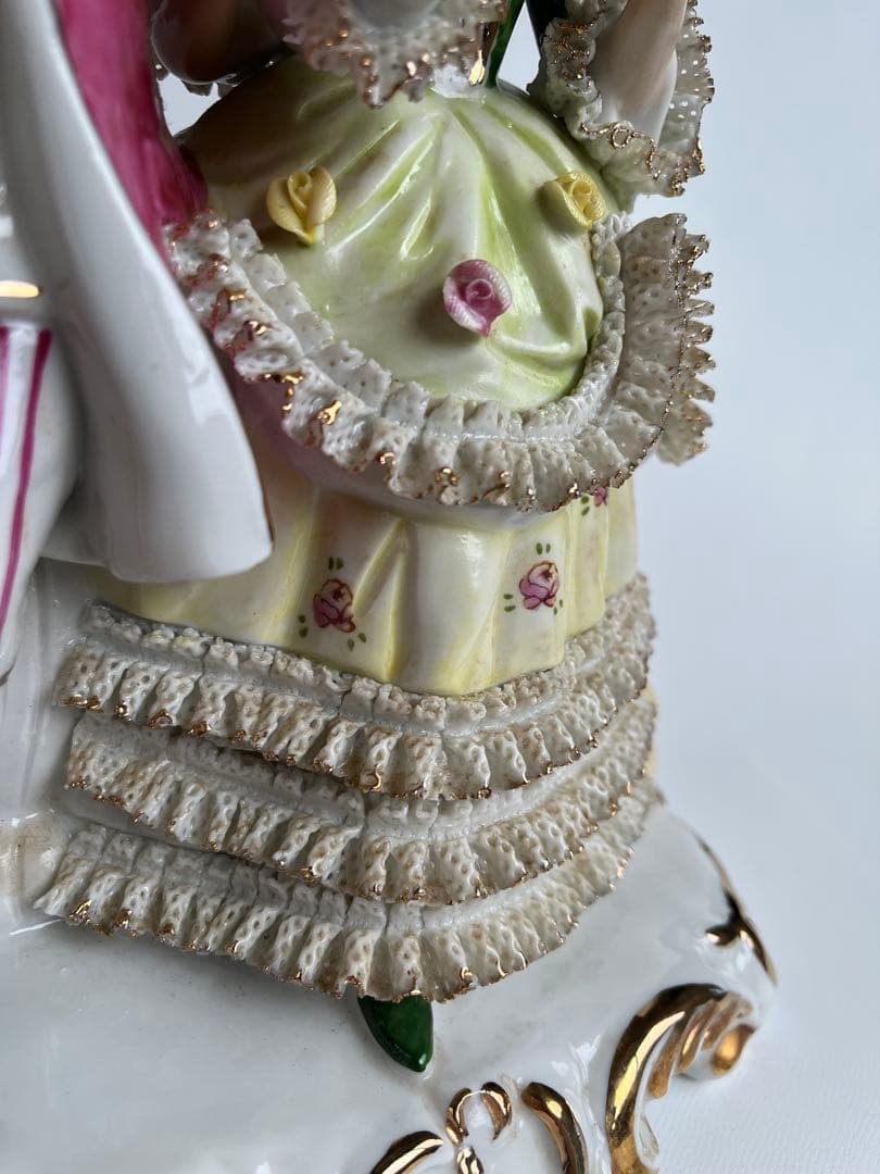 【磁器製アンティーク人形】 昭和から語りかけるセト・ノベルティ