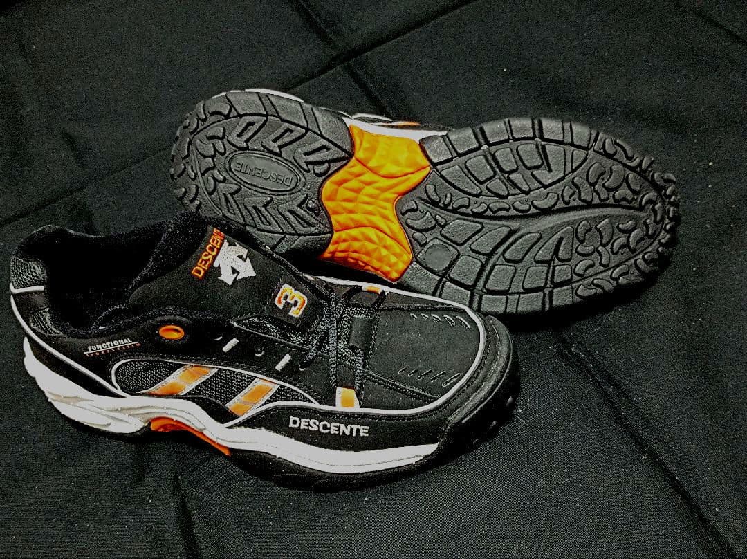 長嶋茂雄 モデル デサント 27.0 新品 ジャイアンツ 巨人