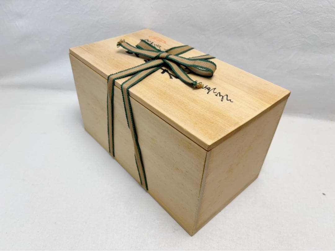 未使用 懐石道具 木製黒真塗り 本堅地 松蒔絵 吸物椀 5客揃え 和食器 共箱