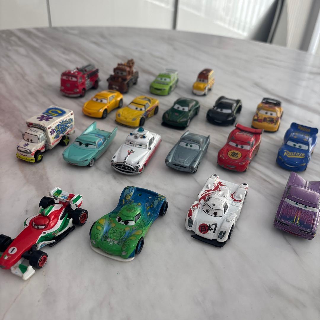 カーズ ミニカー 19台セット
