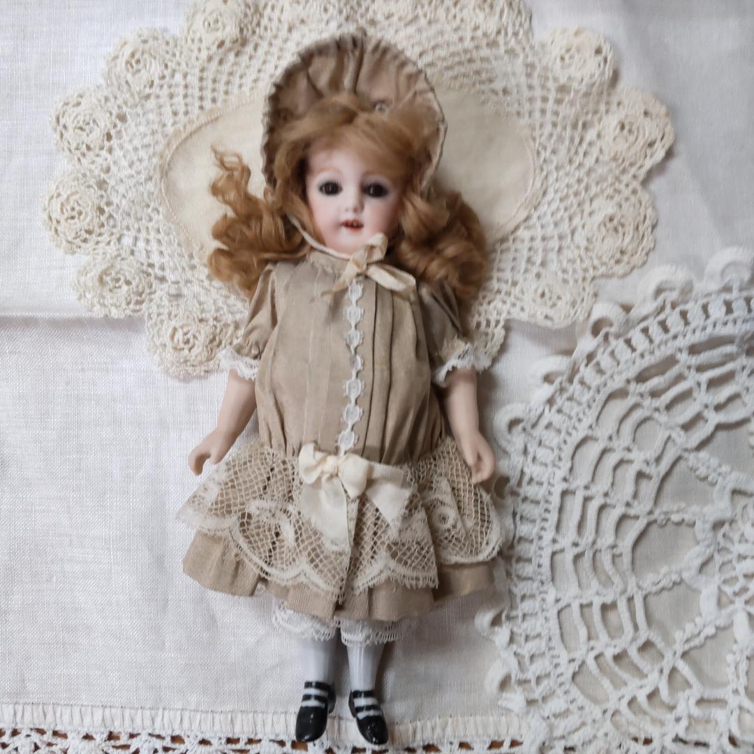 アンティークドール　リプロ　人形　海外作家　ビスクドール
