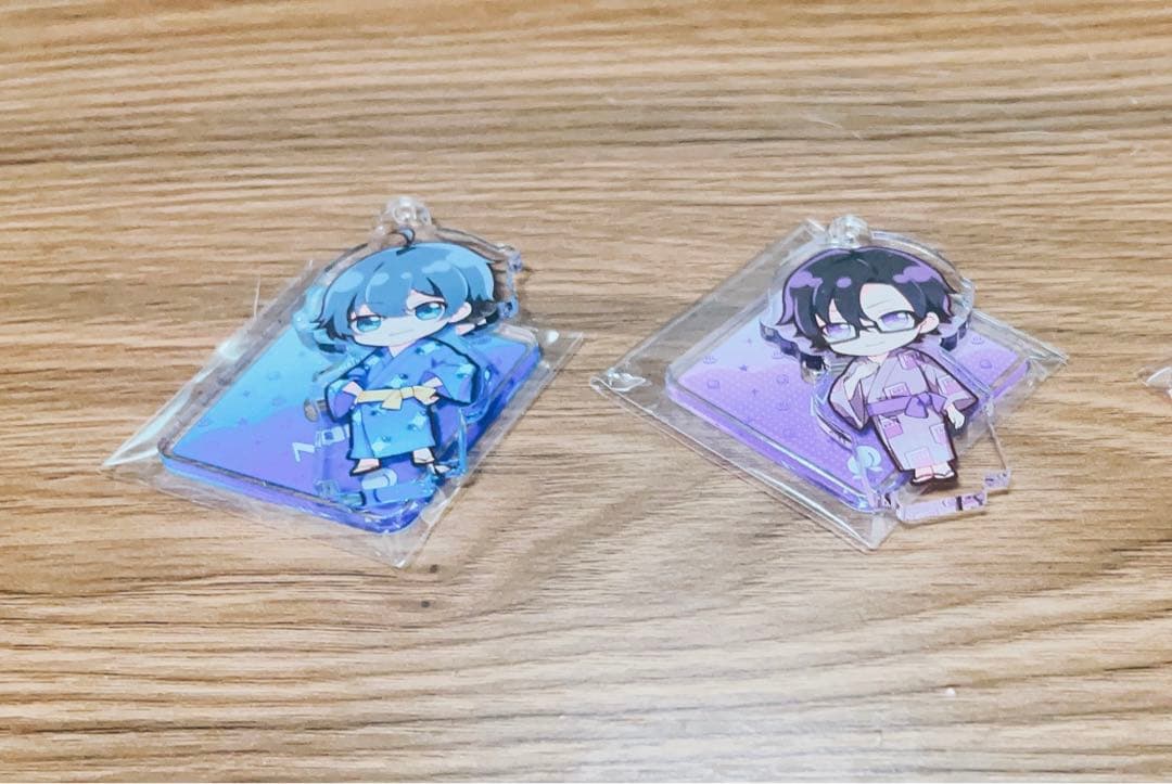 カラフルピーチトレーディングアクリルスタンドミニキャラver.