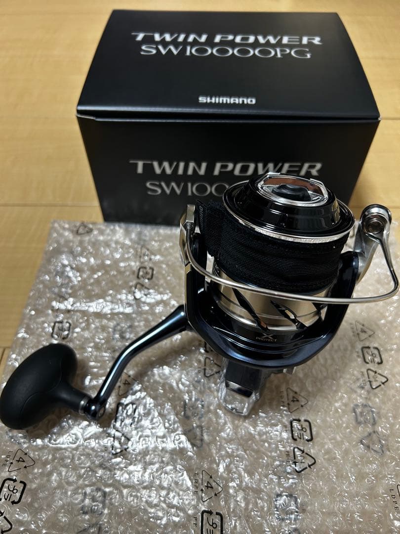 SHIMANO TWIN POWER SW10000PG スピニングリール