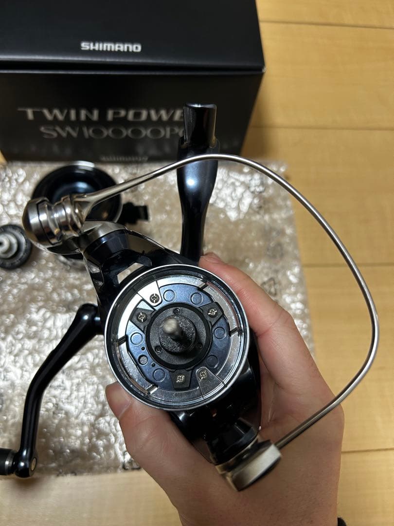 SHIMANO TWIN POWER SW10000PG スピニングリール