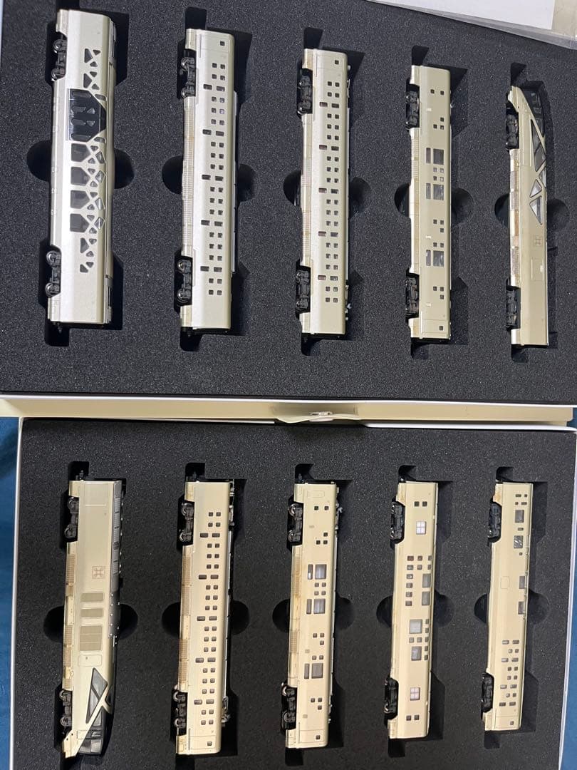 TRAIN SUITE 四季島 (KATO)初期製造限定ロッド ジャンク