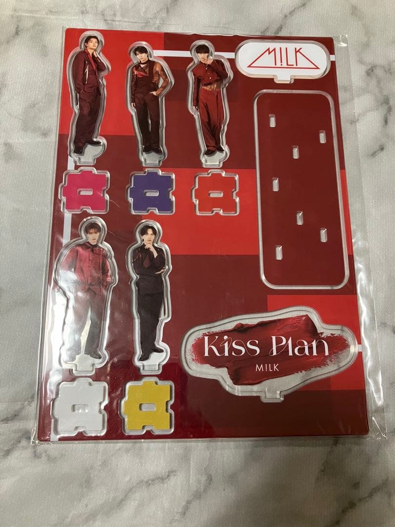 M!LK Kiss Plan アクリルスタンド