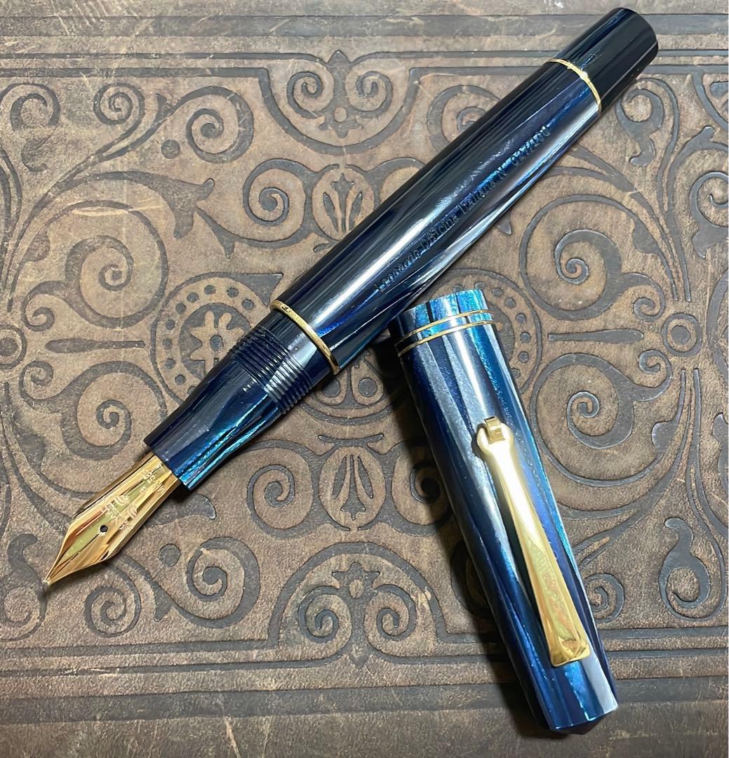 レオナルド　限定万年筆　モーメントゼロ　アビッシ