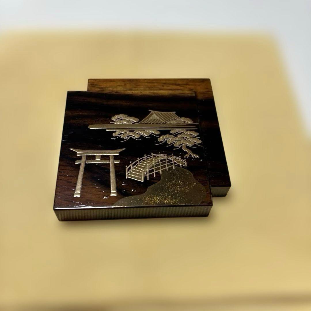 茶道具　香合　北浜宗貴 作 『黒柿浮御堂蒔絵色紙香合』 共箱 茶道具