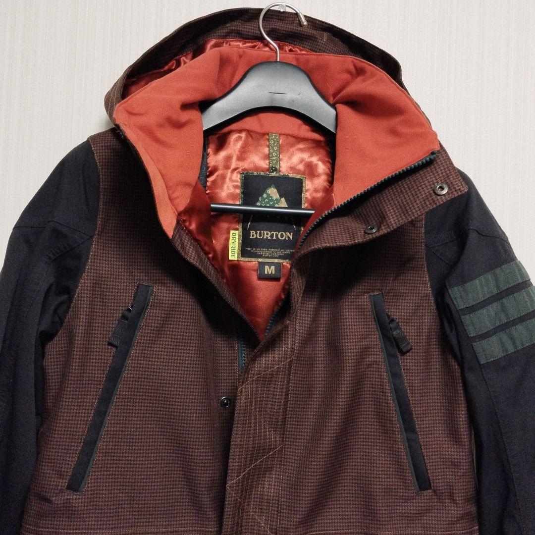【極美品】バートン　スノボーウェア　ジャケット　M　レディース