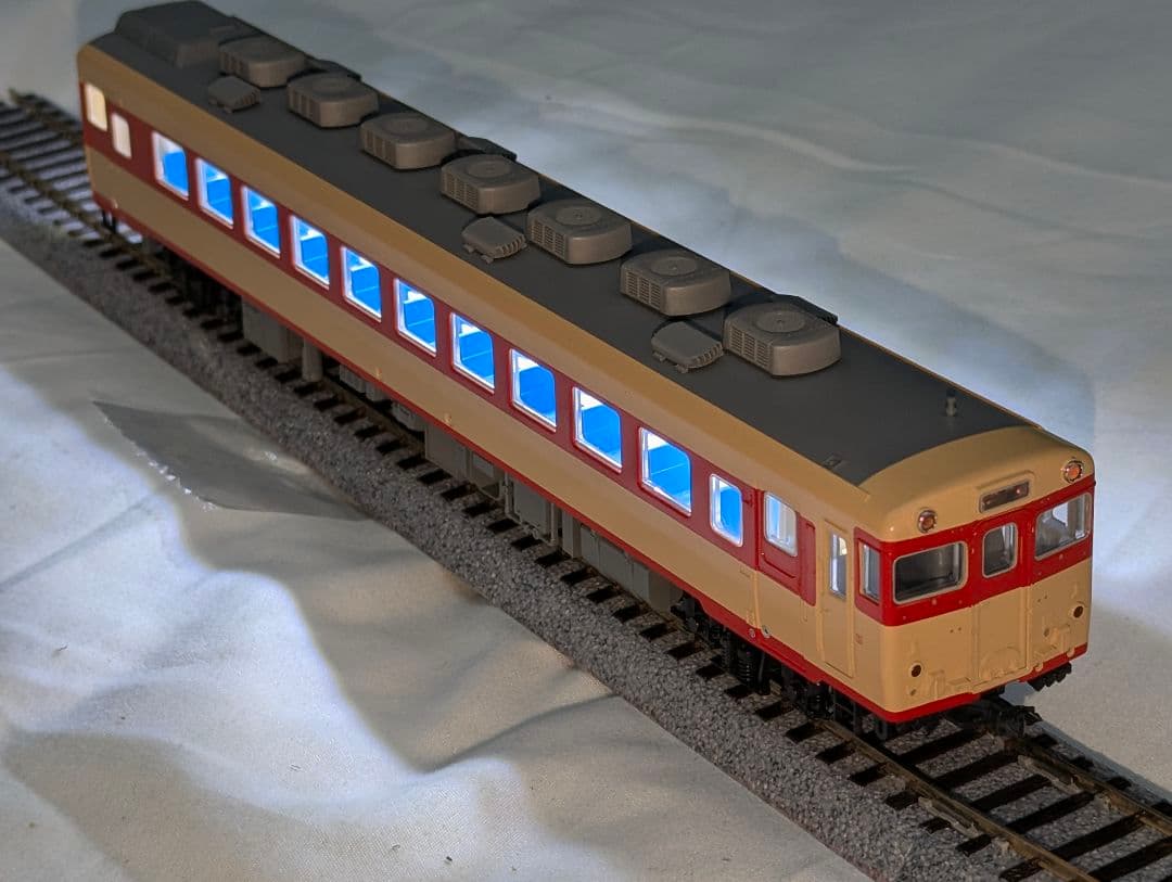 KATO　キハ5８　HOゲージ　【1-601】　M車　室内灯点灯