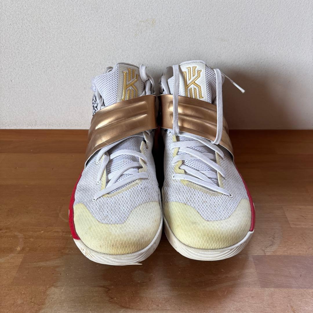 Nike Kyrie 5 ホワイト/ゴールド/レッド