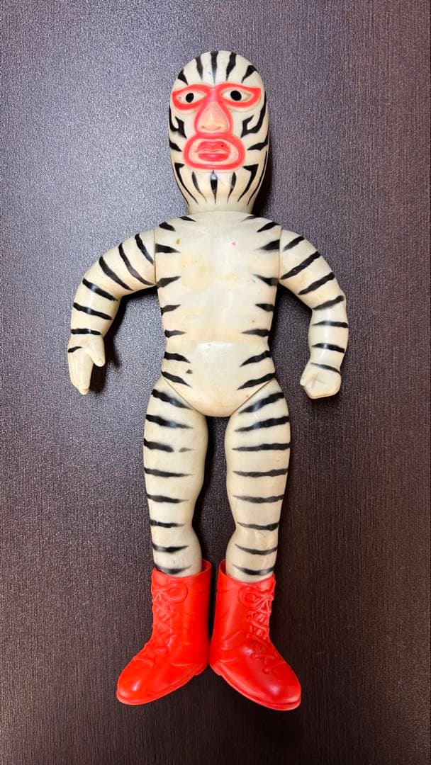 グレートゼブラ　タイガーマスク　ソフビ　フィギュア