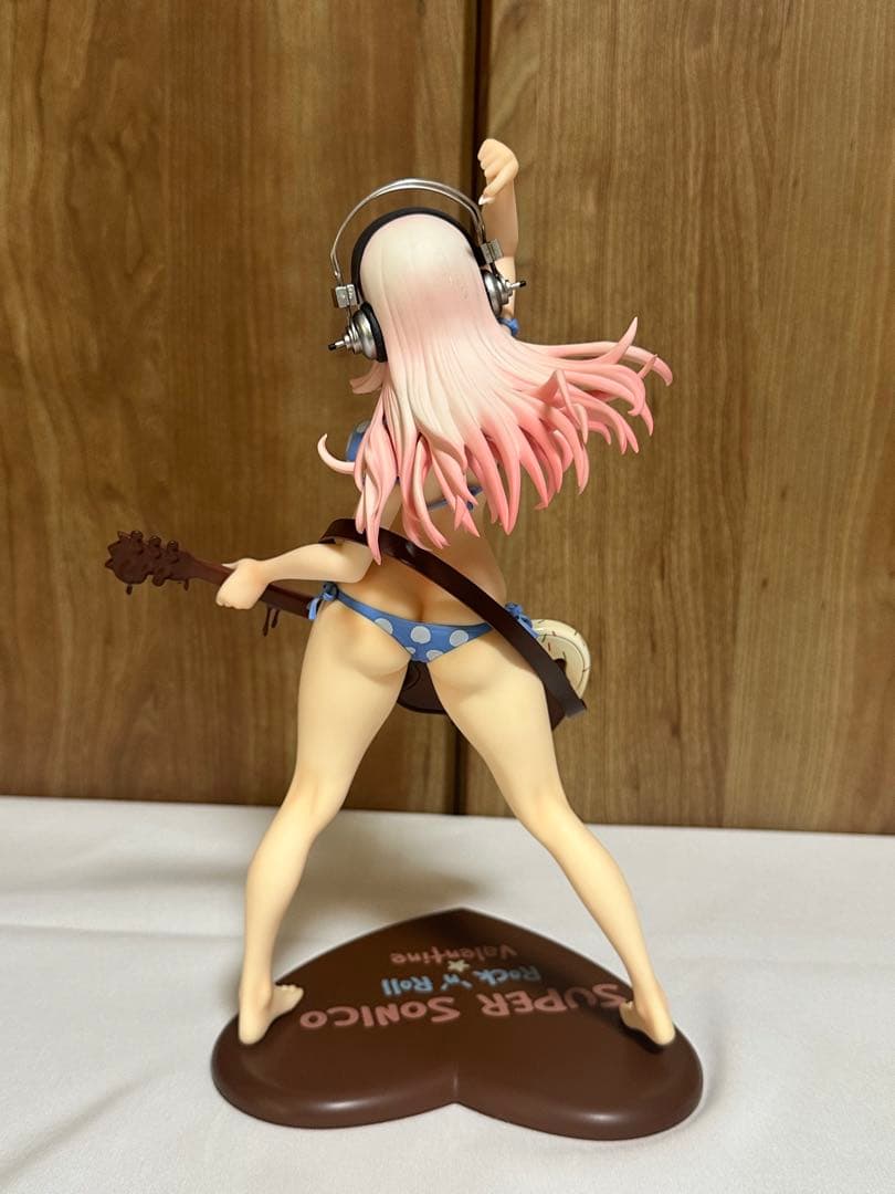 【中古美品】すーぱーそに子 ロックンロール バレンタイン 1/6 フィギュア