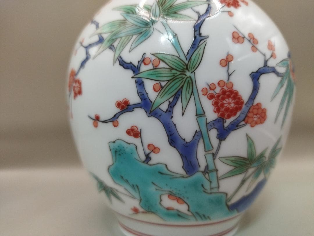 未開栓 サントリー ウイスキー 特級 有田焼ボトル 錦鶏菊梅竹文 重量1168g