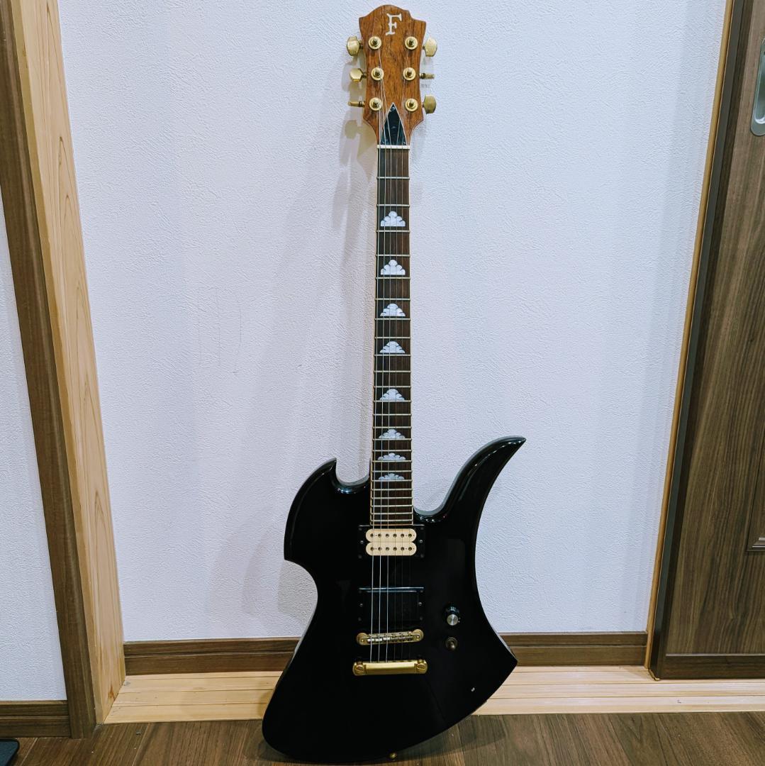 FERNANDES BURNY MG-80X hideモデル ※要確認