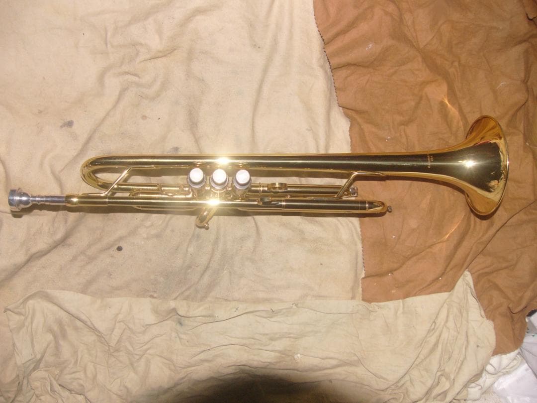 銘器種！CALIFORNIA USA ゴールド B♭管Tp（生産終了品・新古品級