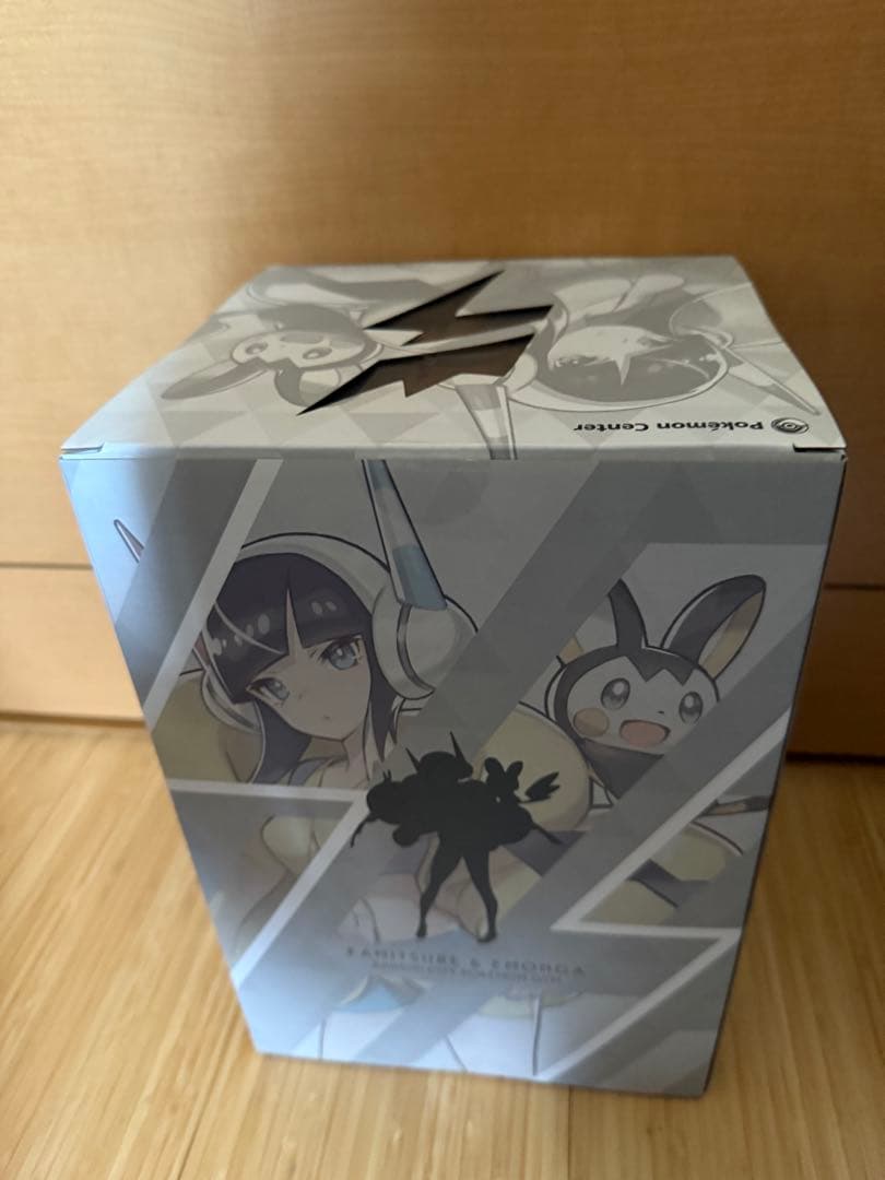 ポケットモンスター ポケモンセンター　オリジナルフィギュア カミツレ&エモンガ