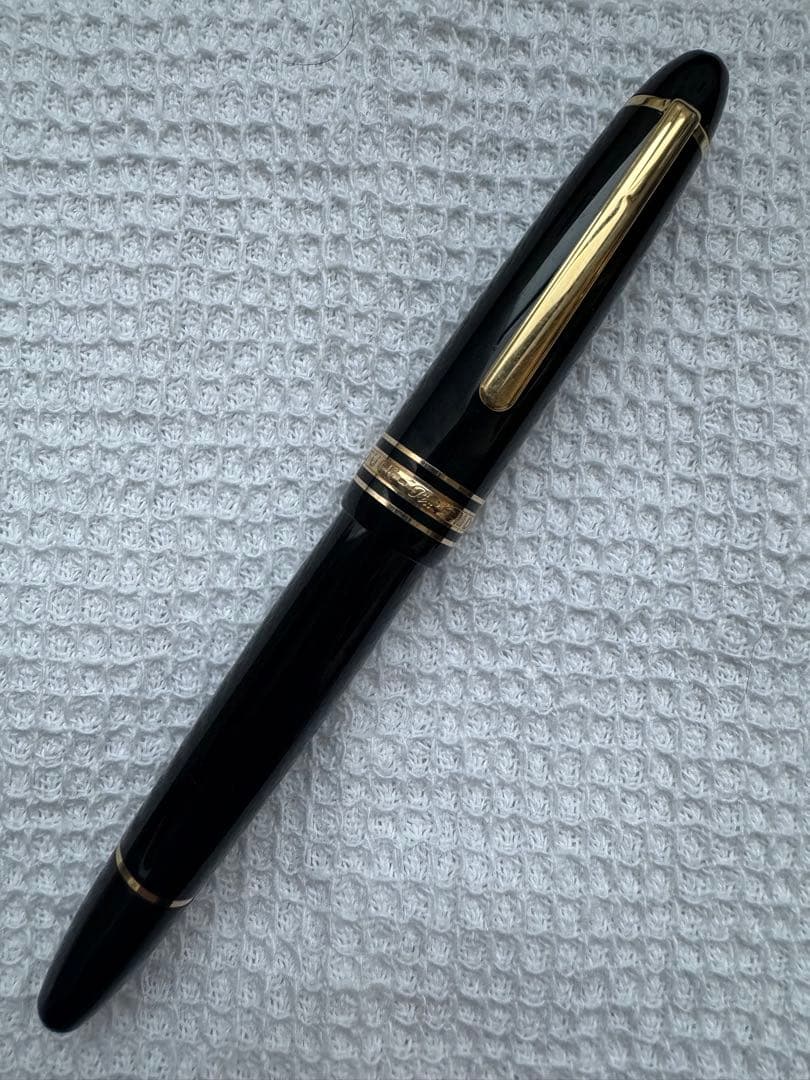 Montblanc MEISTERSTUCK 146 万年筆 F