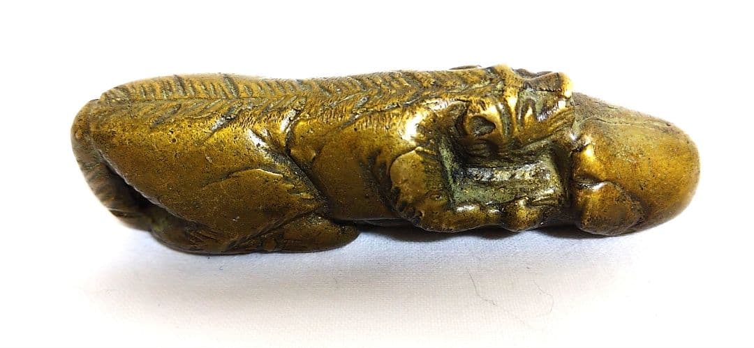 ヴィンテージ タイ 真鍮製 御守り 置物 男性器モチーフ 虎装飾 重厚感あり