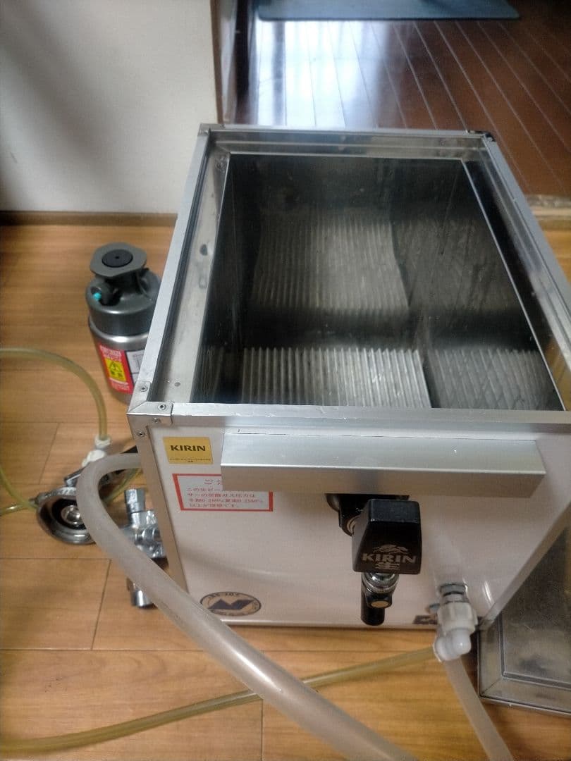 キリンビール氷式サーバーコンセント不要。減圧弁、洗浄タンク付き1式