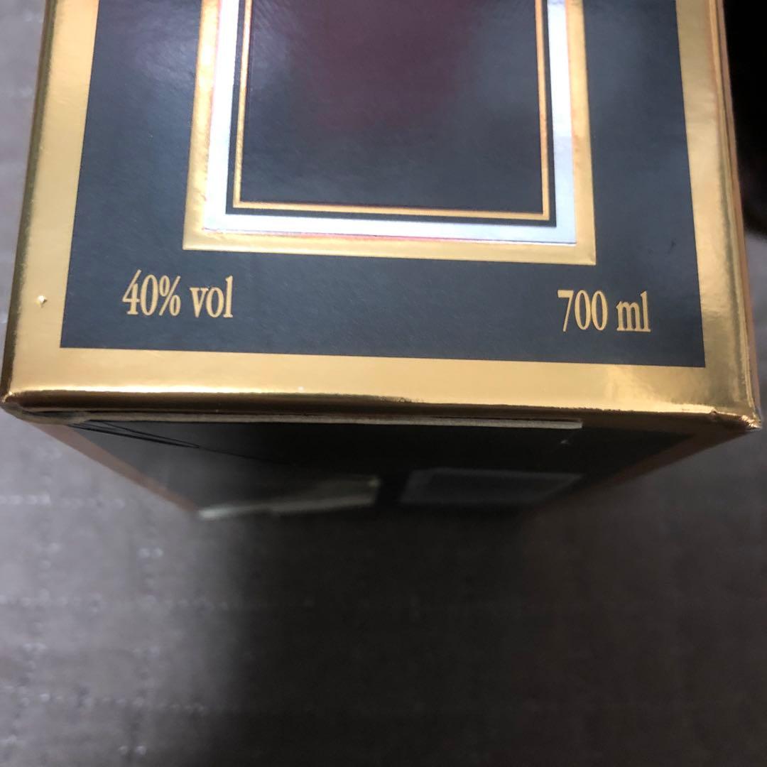 LARSEN XO コニャック　７００ml