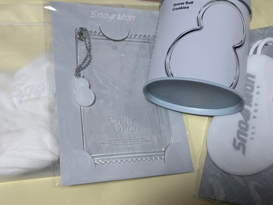 Man 雪だるま型クッキー缶セット