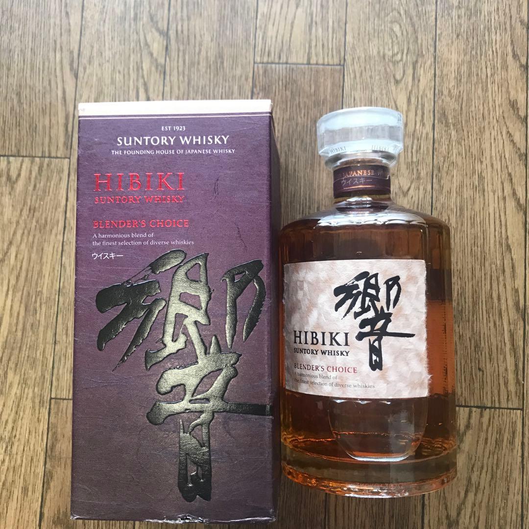【 響 】　ブレンダーズチョイス　700ml箱付き