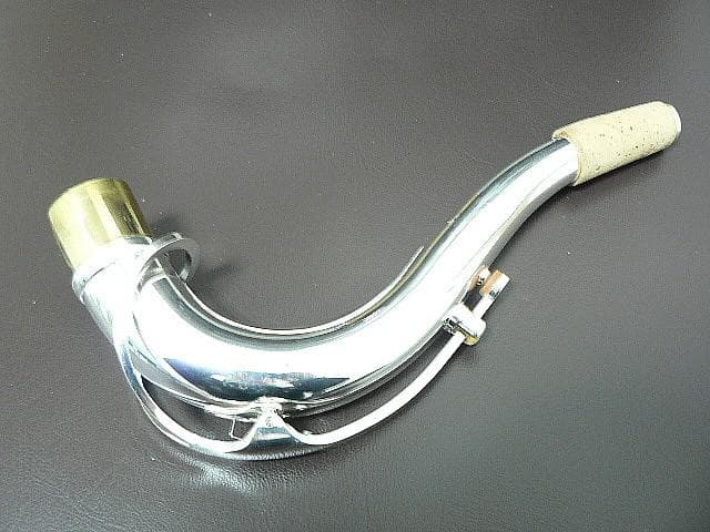 テナーサックス用ネック・銀メッキ・未使用品・送料込！