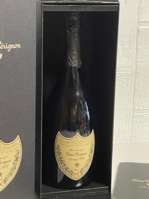 新品未開栓 ドンペリニヨン シャンパン ヴィンテージ2009年 箱・冊子付属