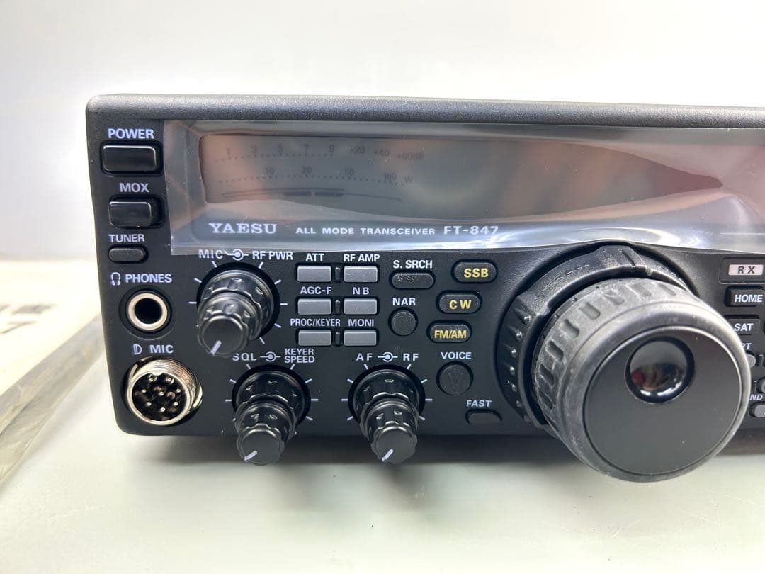 YAESU FT-847八重洲無線 オールモード トランシーバー 動作未確認