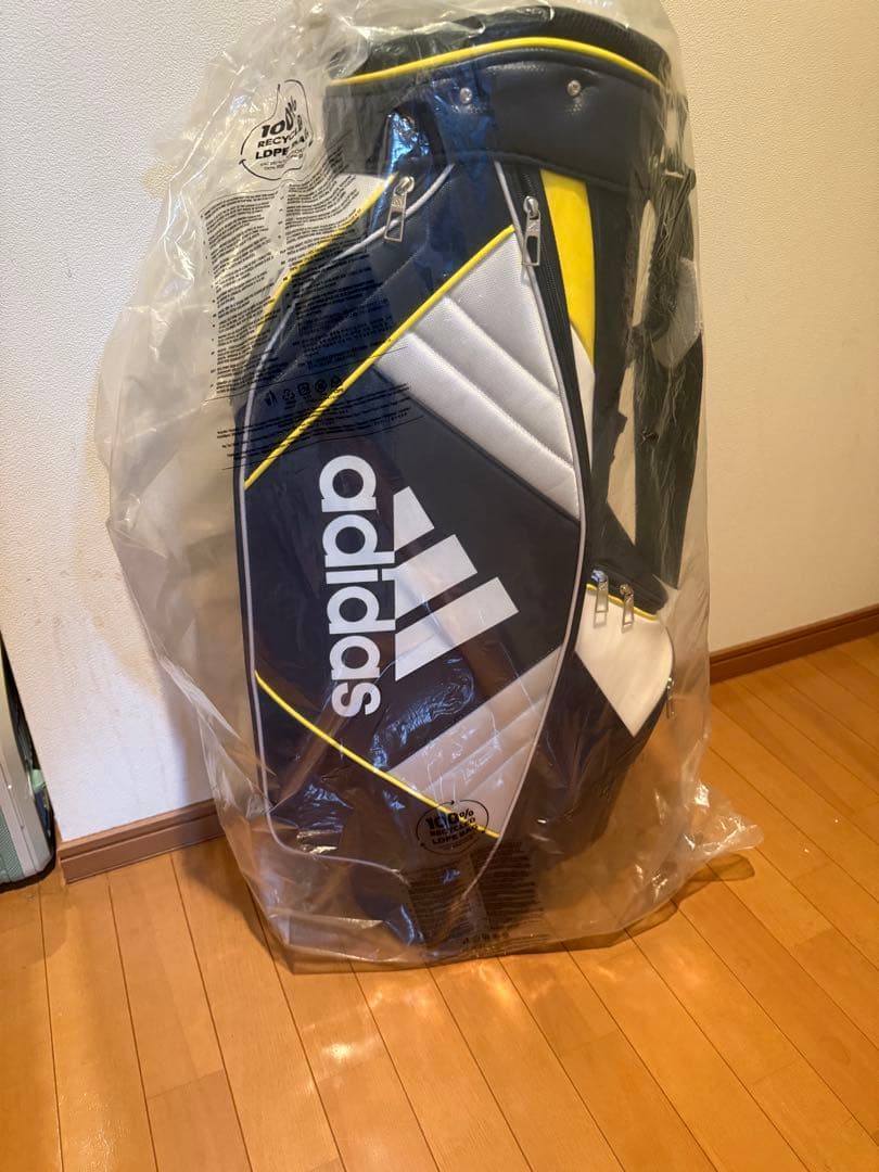 アディダス　キャディバッグ