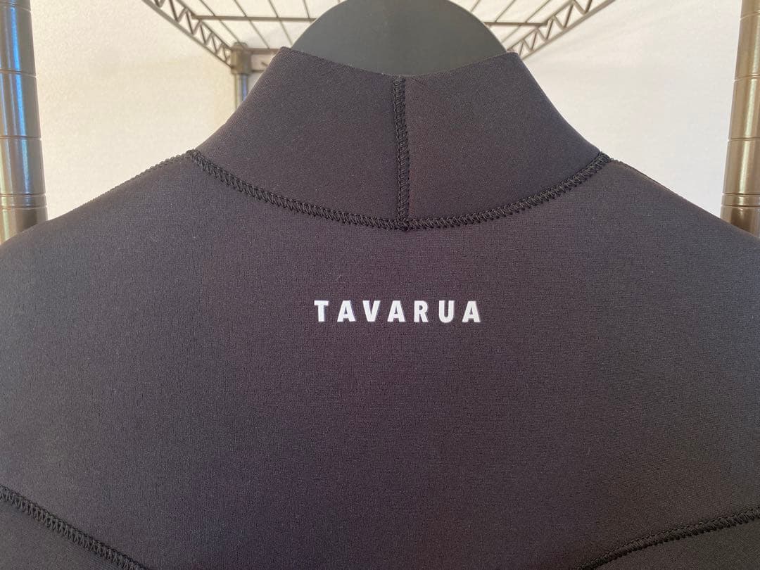 新品　未使用　TAVARUA タバルア ウェットスーツ