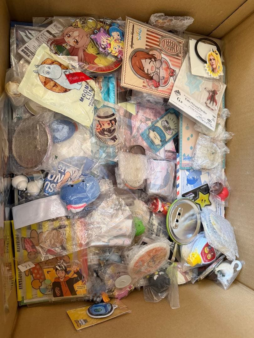 ②大量　アニメグッズ　まとめ売りセット　500点以上