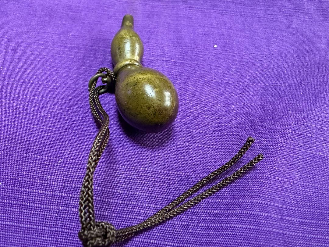 時代物　根付　黄銅製　瓢箪（提げ物印籠netsuke煙草入れ煙管入れ香炉