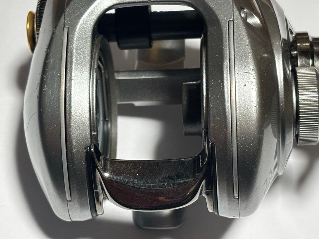 TDジリオンスプール無しハンドル無し軽量化カスタム中古品