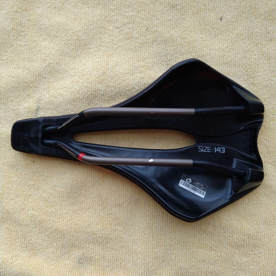 Prologo Dimension Tirox サドル 143mm ブラウン