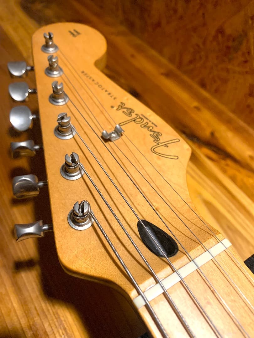 Fender Mexico | POWERHOUSE (ミッドブースター搭載)