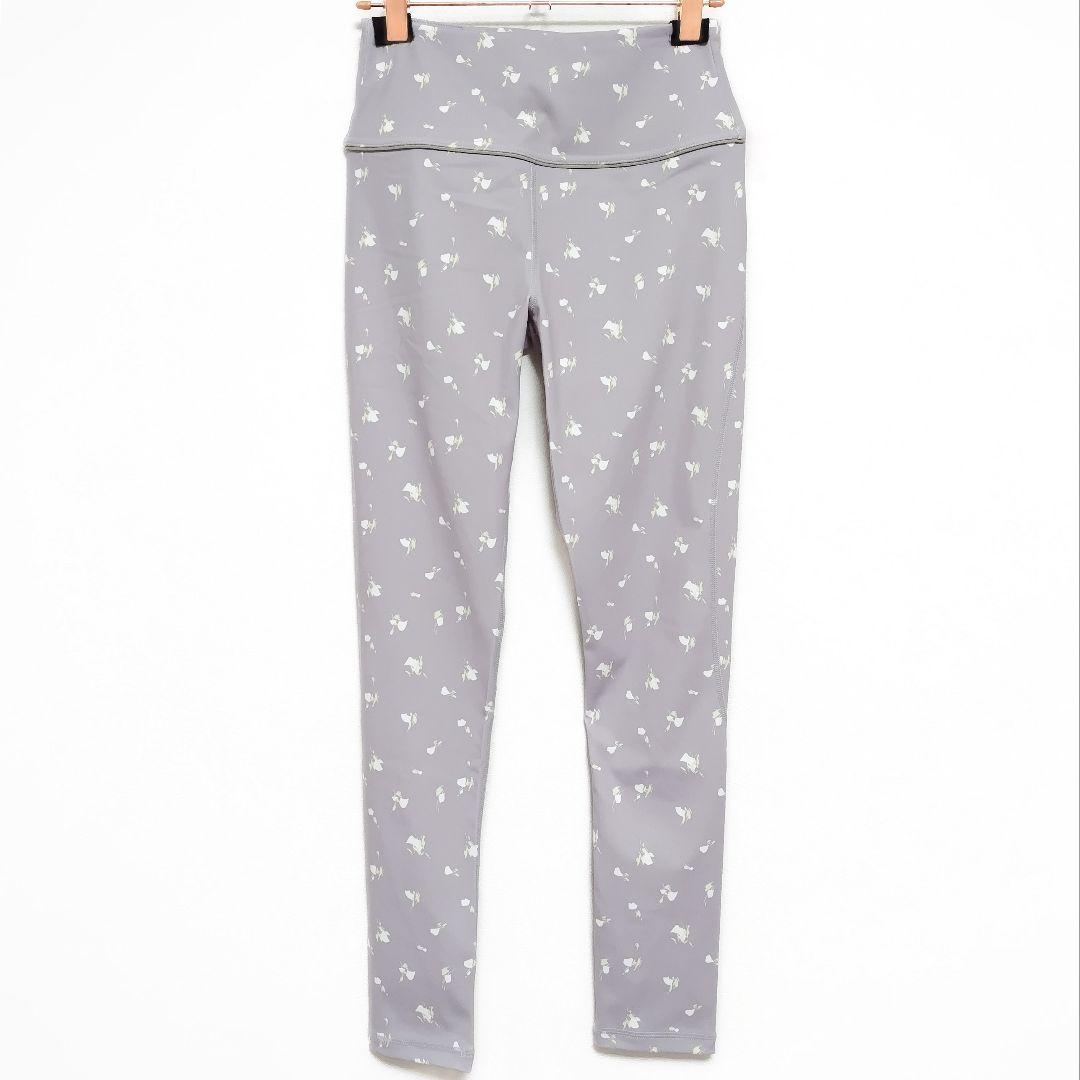 emmi yoga フラワーレギンス グレー 0 ＊ ヨガウェア エミ ヨガ