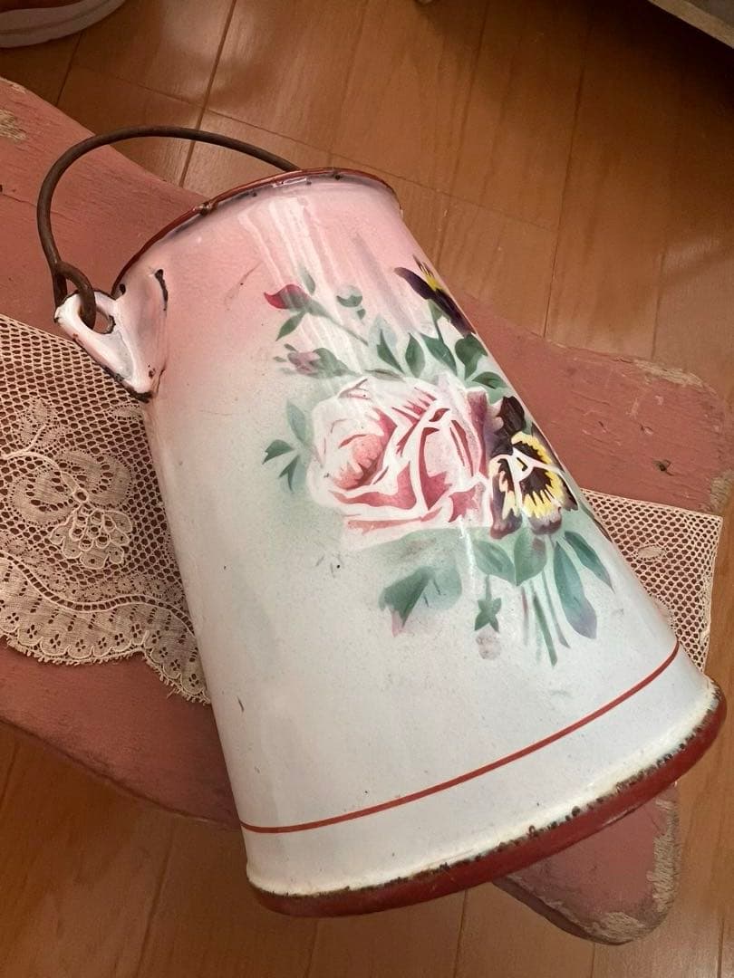 可憐♡アンティークホーロー　JAPY ウェディング　ピンク　小さな　ミルクポット