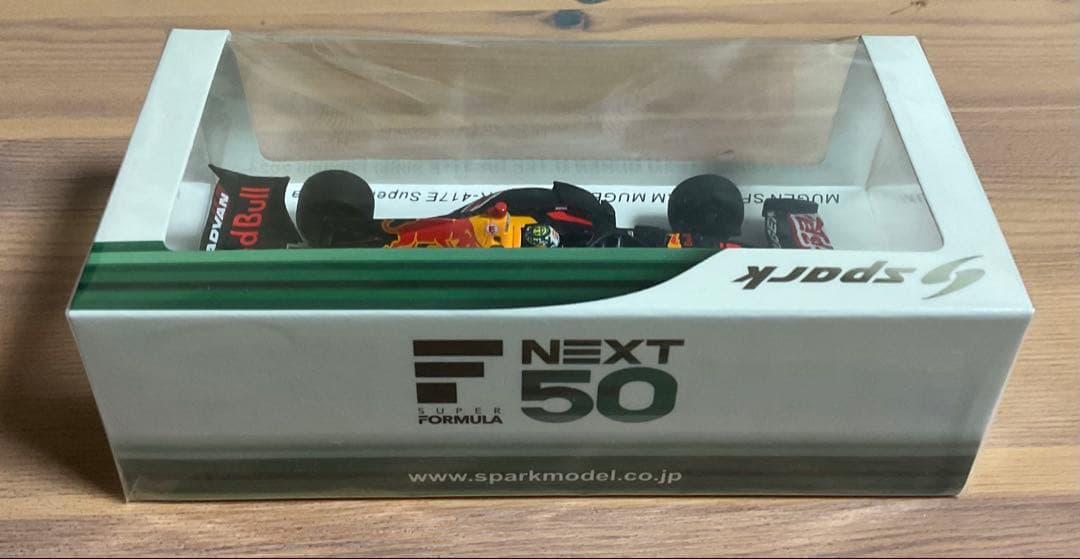 スパーク 1/43 レッドブル ムゲン スーパーフォーミュラー2024 岩佐歩夢