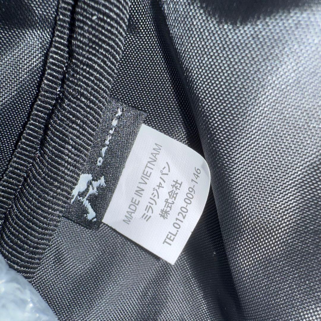 【オークリー】人気スカル刺繍ロゴ 合成皮革 ゴルフトートボストンバック 大容量‼️