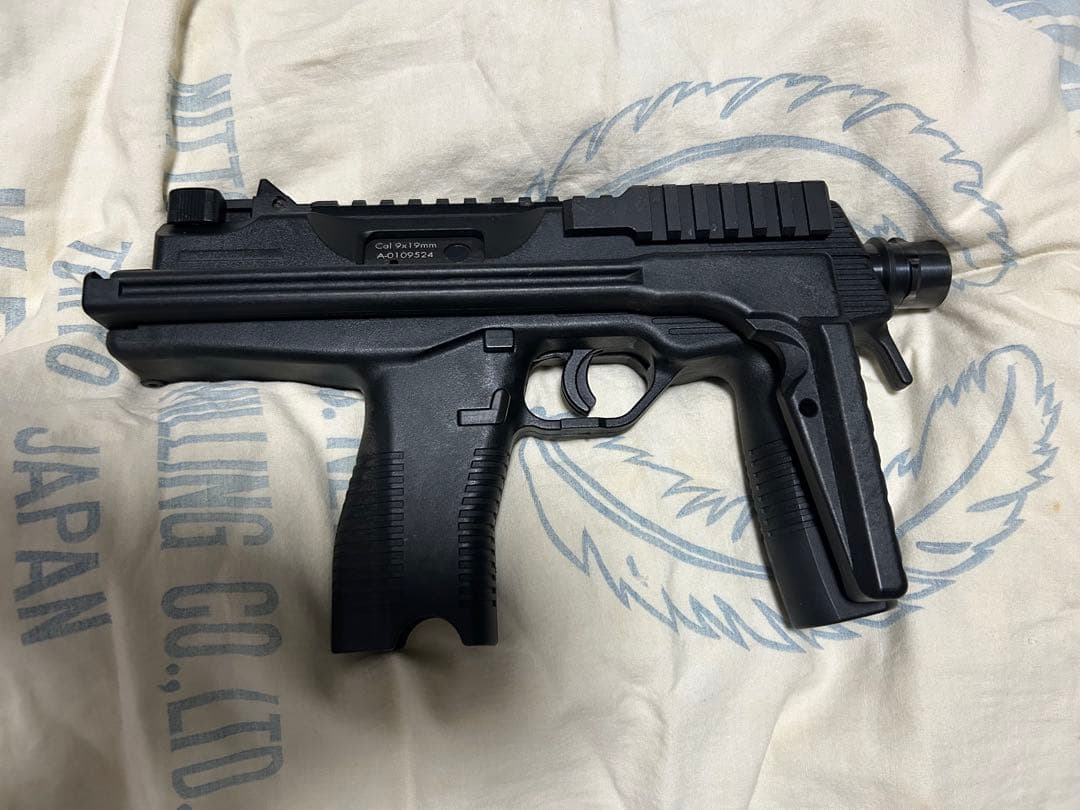 け*ん様 KSC MP9 ガスブローバック（新品ピストンカップ交換済）