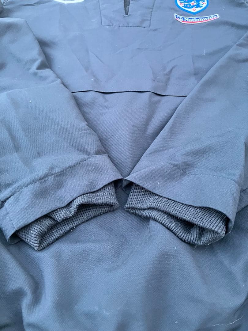 【美品】在原みゆ紀 UMBRO×イングランド代表/ドリルトップ/L