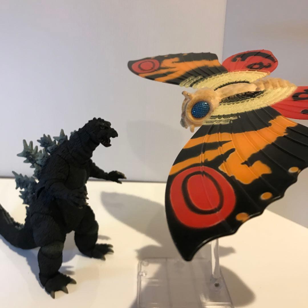 S.h.monsterarts ゴジラ 1964 モスラのおまけ付き